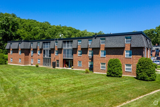 Building Photo - Tatnuck Square Apartments Worcester
