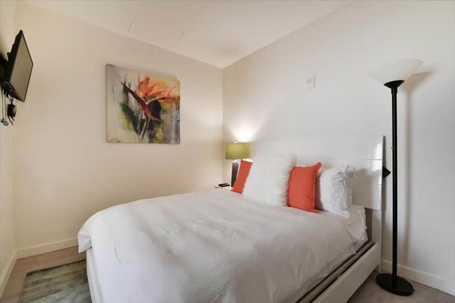 Photo - 8 Harrison Ave Unit SI ID1040142P