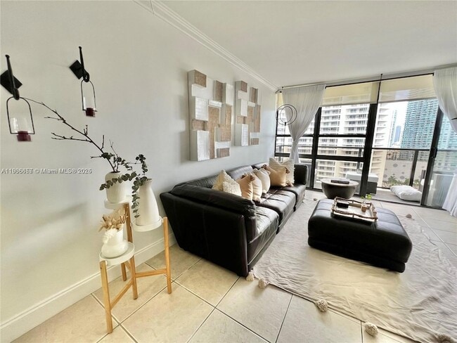 Photo - 600 NE 36th St Unit 2011