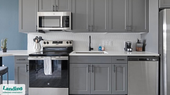 Photo - 3706 Goodwin Ave Unit 166