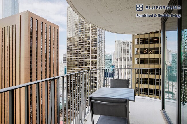 Photo - 225 N Columbus Dr Unit FL19-ID1198