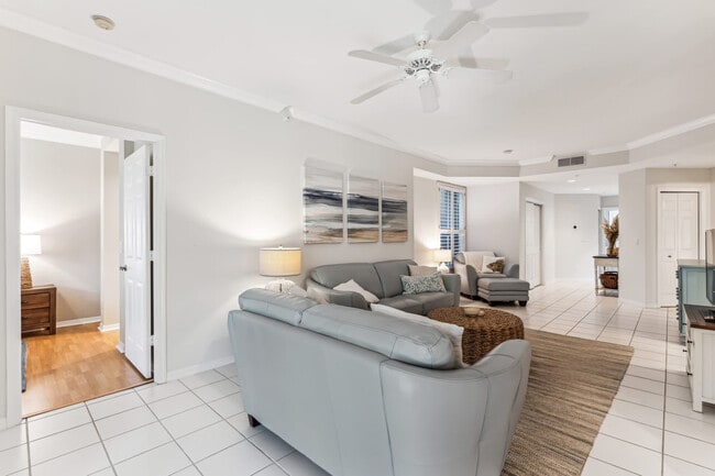 Building Photo - 24833 Lakemont Cove Ln Unit FL1-ID1049712P