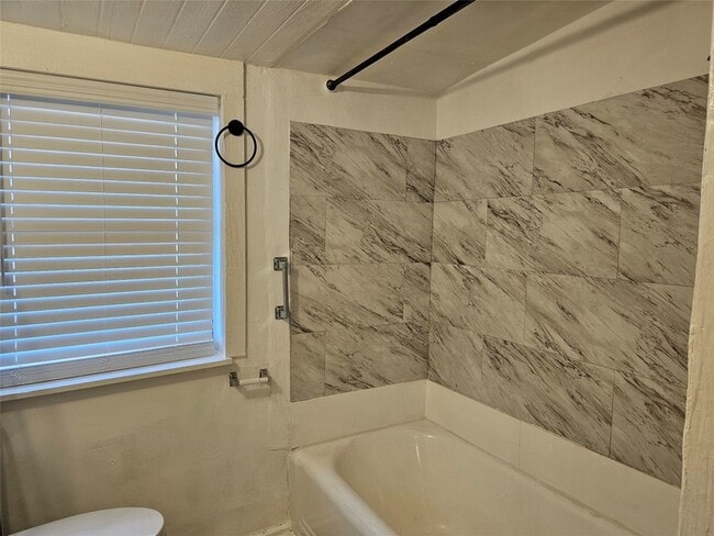 Photo - 1006 Grandview Ave