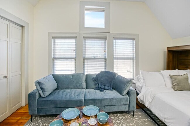 Photo - 1848 E 89th St Unit SI ID1496044P