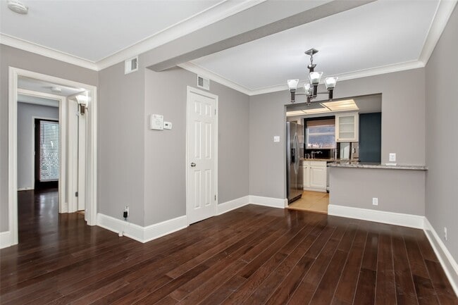 Photo - 10205 Regal Oaks Dr Unit 123
