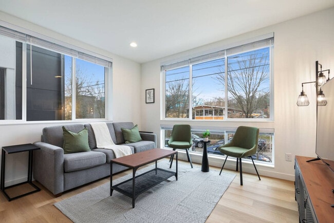 Building Photo - 7510 43rd Ave S Unit SI FL3-ID1507072P