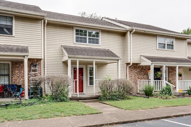 Photo - 741 Long Hunter Ct