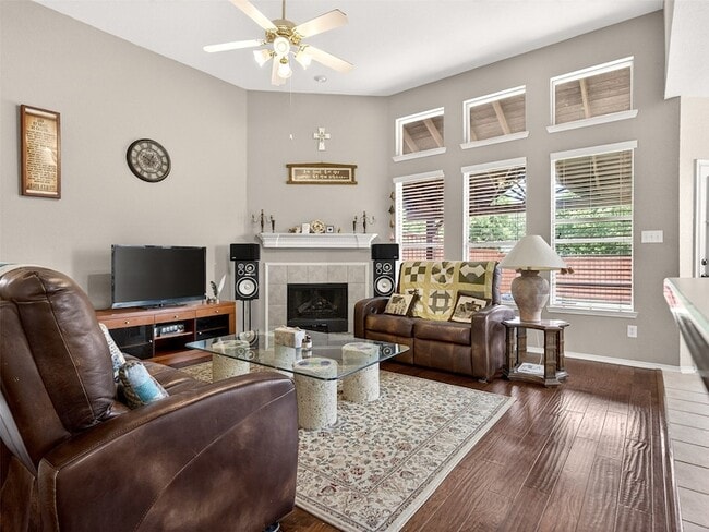 Photo - 3417 Loblolly Ln