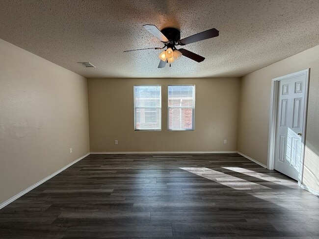 Photo - 3625 Clydesdale Dr