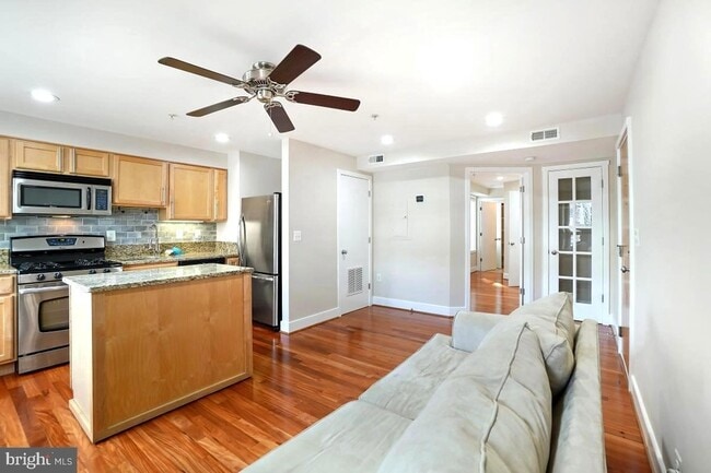 Photo - 610 Jefferson St NW Unit 101