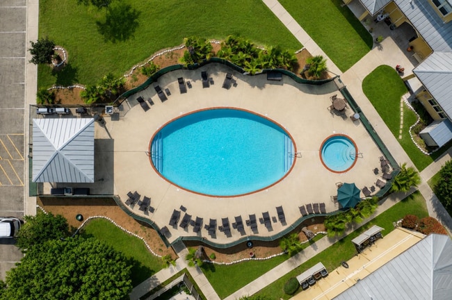 Building Photo - Northwood Luxury Apartments