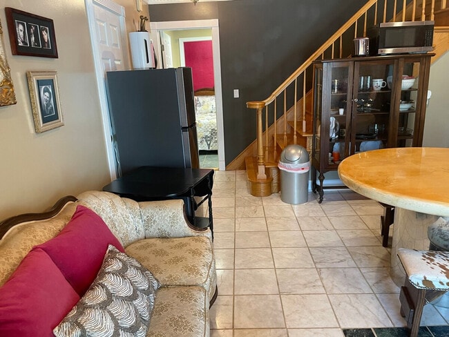 Photo - 176 Schools Dr Unit ID1343299P