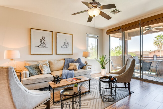 Building Photo - 11500 E Cochise Dr Unit SI FL2-ID1546406P