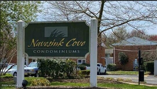 Building Photo - 96 East Ave Unit 77