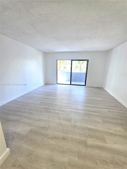 Photo - 3582 NE 171 St Unit 307