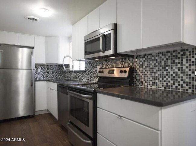 Photo - 8021 E Osborn Rd Unit 2-2