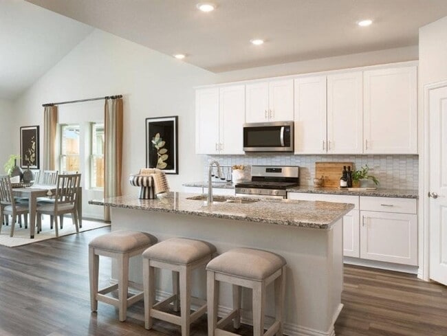 Photo - 4110 Broadleaf Dr