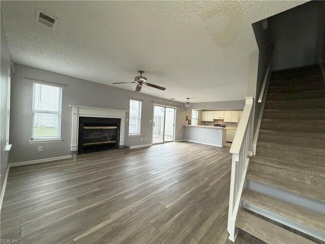 Photo - 5608 Tourmaline Ct
