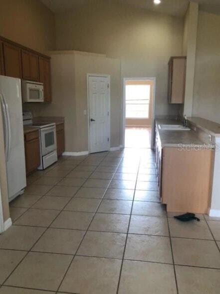 Photo - 2371 The Oaks Blvd