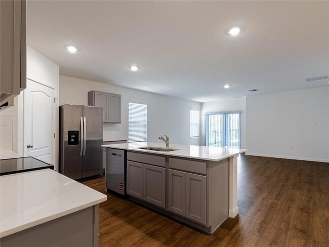 Photo - 2869 House Finch Rd