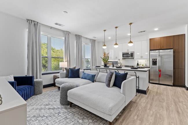 Photo - Axis Midtown