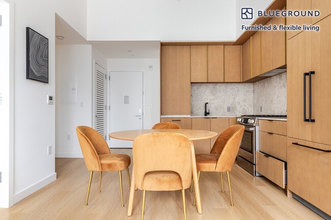 Photo - 655 Union St Unit FL15-ID1847