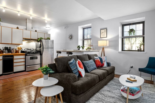 Building Photo - 309 Vine St Unit ID1289457P