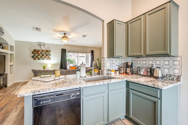 Photo - 2125 W Goldmine Mountain Dr Unit SI ID1546392P