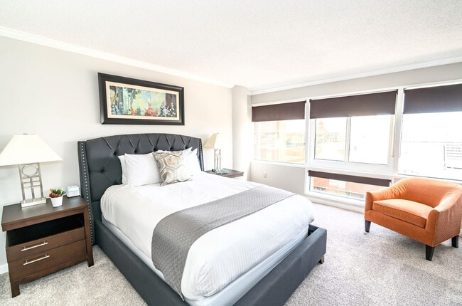 Photo - 127 Greyrock Pl Unit SI FL15-ID1050386P