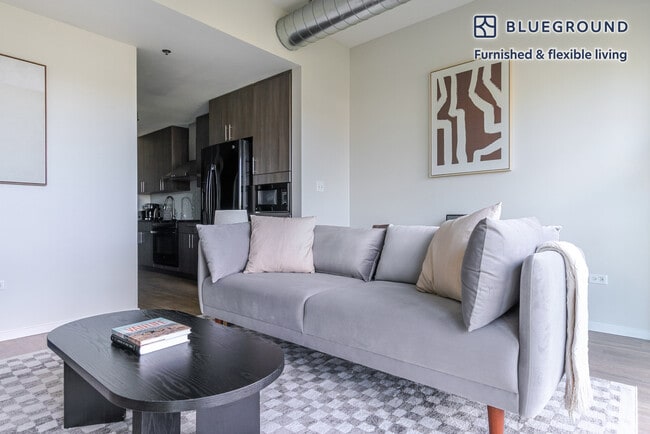 Photo - 211 W Scott St Unit FL4-ID1296