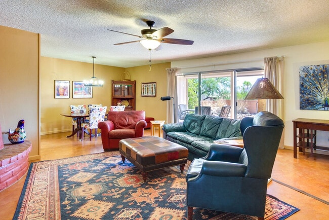 Building Photo - 815 Placita Topa Unit SI ID1545884P