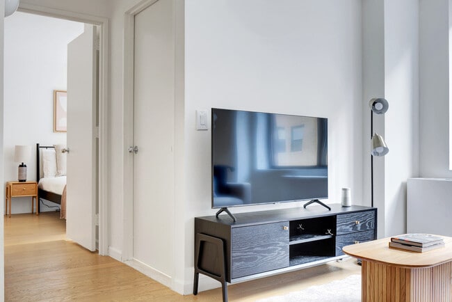 Photo - 255 W 94th St Unit SI FL7-ID1843