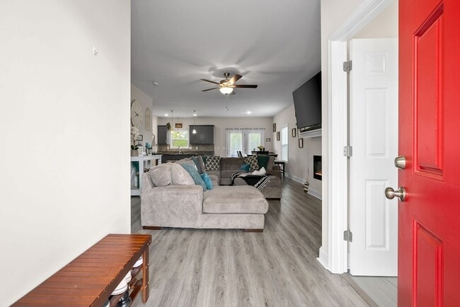 Photo - 1046 Winesap Rd