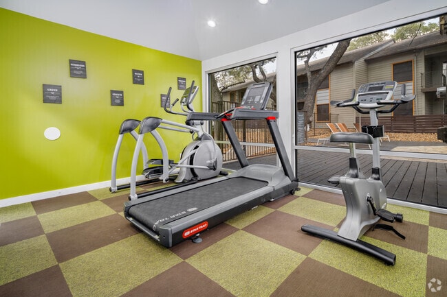 Fitness Center - Harper at the Park