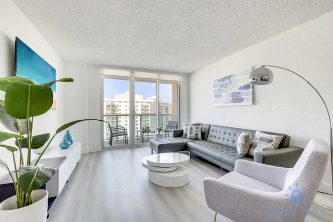 Building Photo - 19370 Collins Ave Unit SI ID1227410P