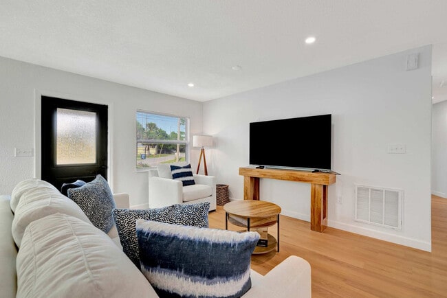 Photo - 3396 Minnow Creek Dr Unit ID1322519P