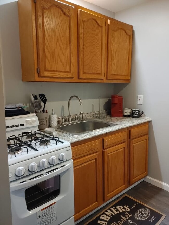Photo - 2317 Broad St
