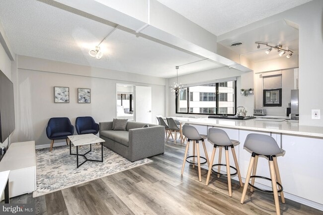 Photo - 2141 I St NW Unit 816