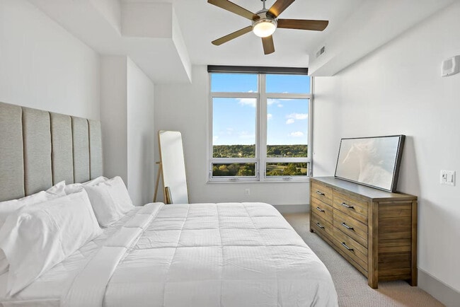 Photo - 1585 Anderson Rd Unit ID1395382P