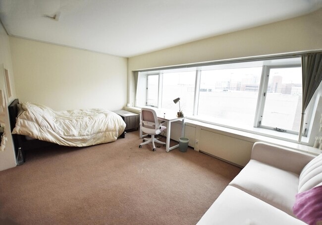 Building Photo - 555 E William St Unit 4H