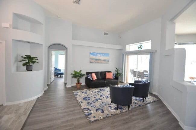 Photo - 16 Cedarwood Ct Unit ID1261605P