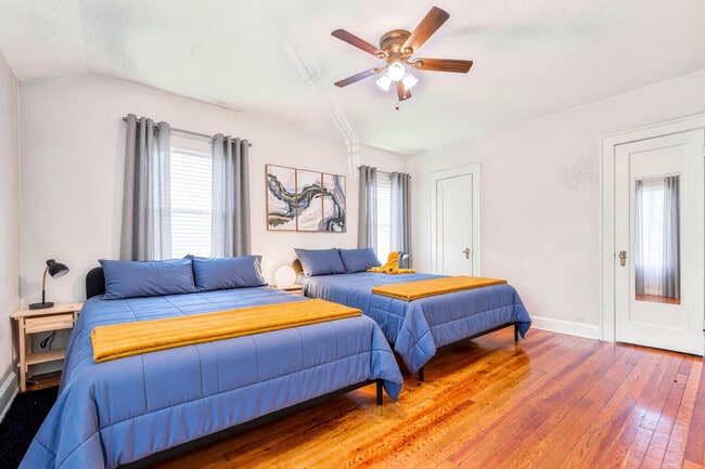 Photo - 949 SW 13th St Unit SI ID1611303P