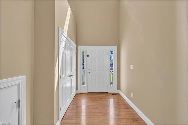 Photo - 4418 John St