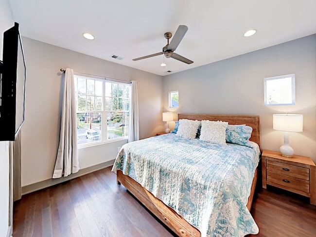 Photo - 2125 8th Ave S Unit ID1240464P