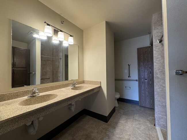 1BR Bathroom - The Baehron