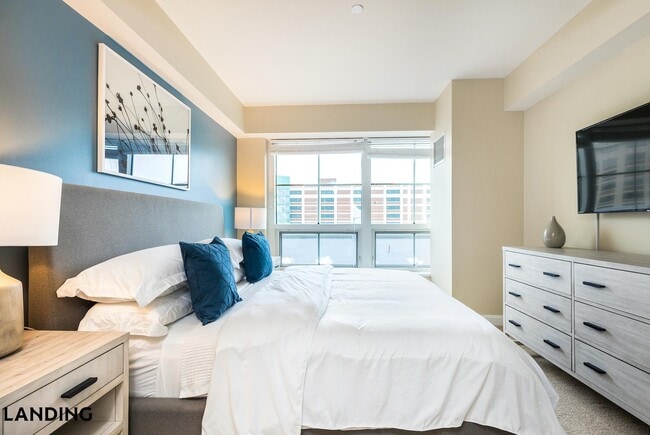 Photo - 70 I St SE Unit 70-0905