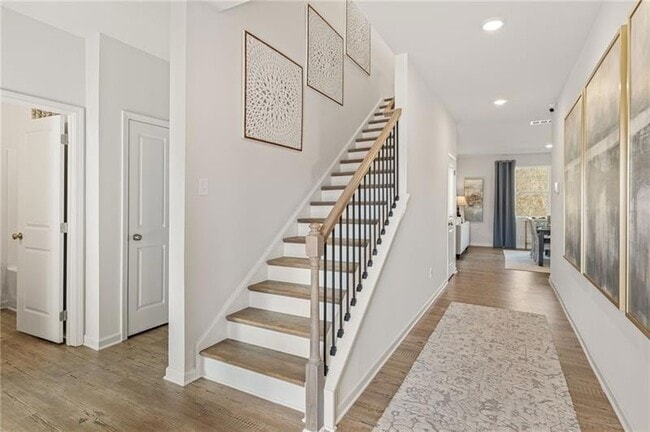 Photo - 36 Summerwood Ln