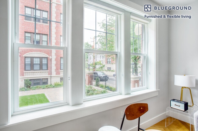 Photo - 18 Forest St Unit SI FL1-ID339