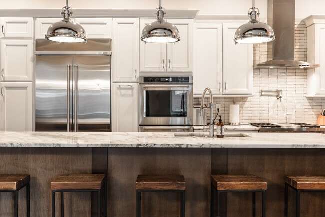 Photo - 1421 Elm St Unit ID1056141P