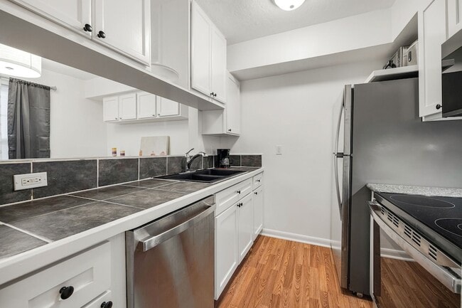 Photo - 3224 Timmons Ln Unit 123